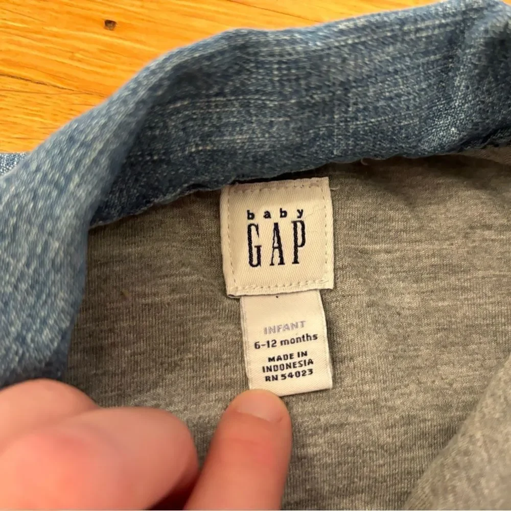 Baby Gap denim jean jacket y2k
